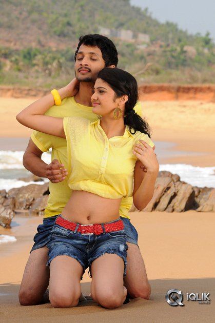 Ninne-Korukunta-Movie-Stills
